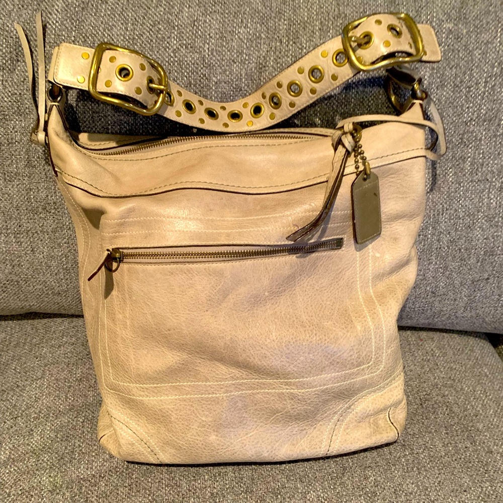 Tan Coach Vintage-looking Leather Bag - Picture 2 of 3